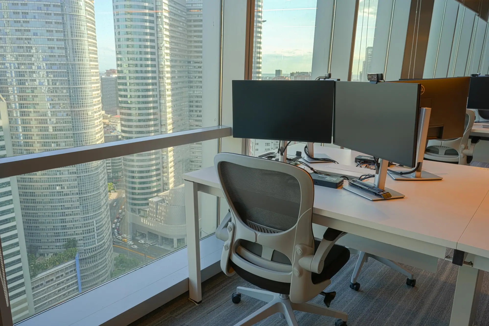Roth&Co Office Fitout: photo 11