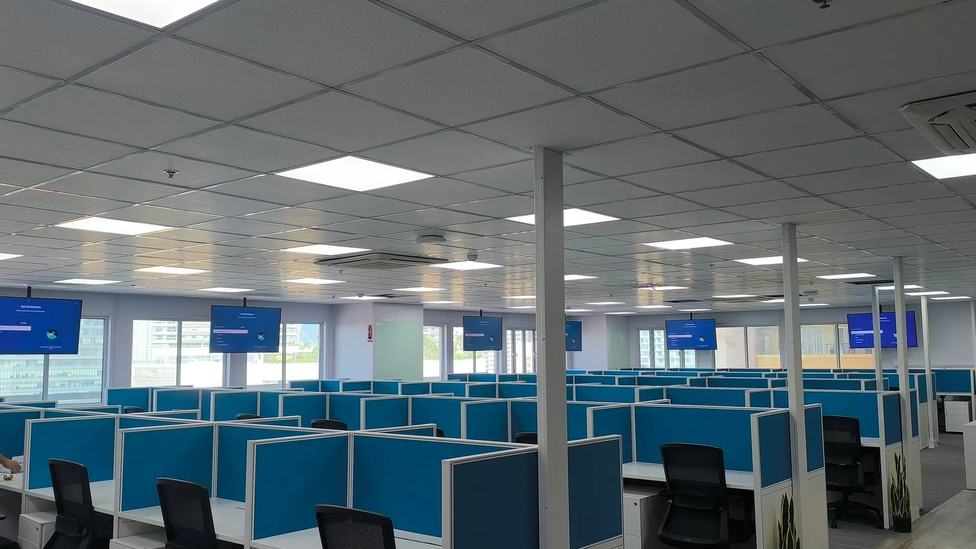 Unisys Office Fitout: photo 2